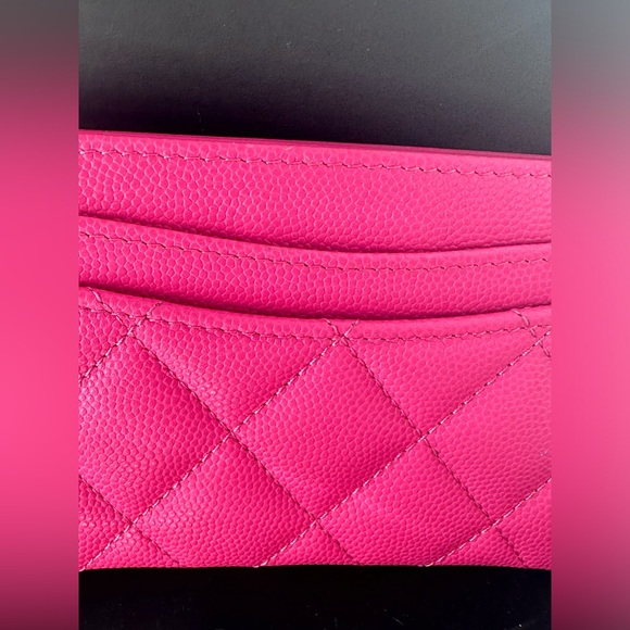 💞💞Gorgeous Chanel Caviar Card Holder 22K Barbie Pink💕💕 - Picture 14 of 16